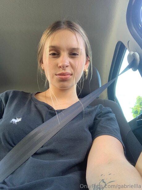 Gabriellla hot pornstar photos