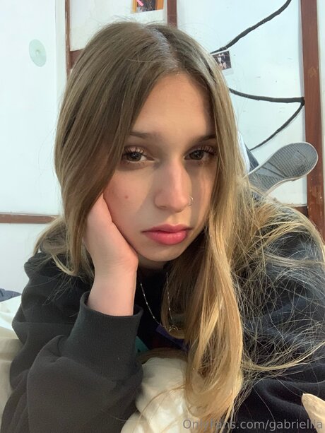 Gabriellla erotic pornstar pic