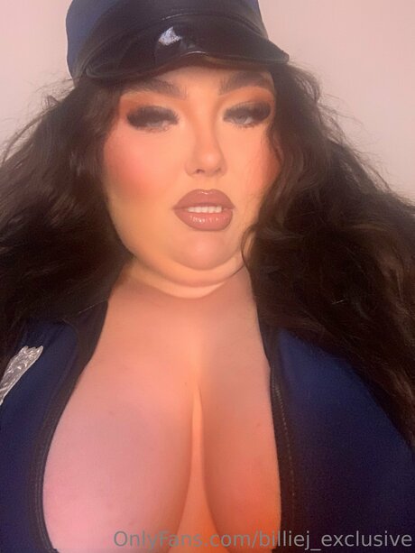 Billiejofficiall star high quality pic