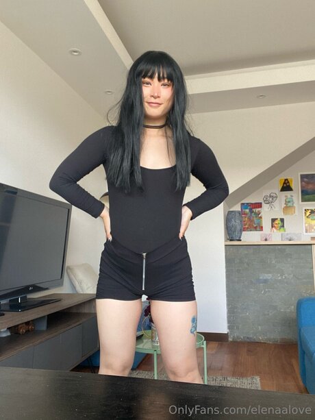 Elenaalove exclusive actress picture