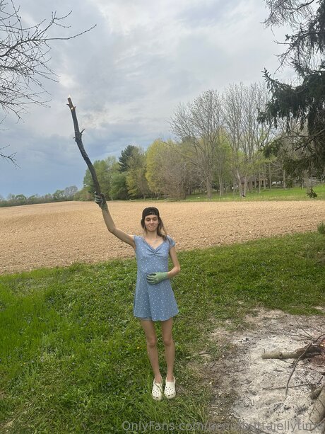 Penutbuttajellytime model high quality photo