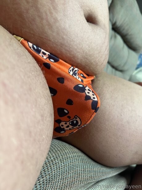 Nakeycolayeen erotic actress picture