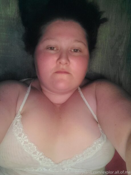 Sweet Tasty Peaches star perfect photos