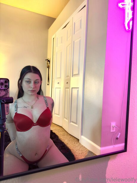 Lelewoolfy perfect model images