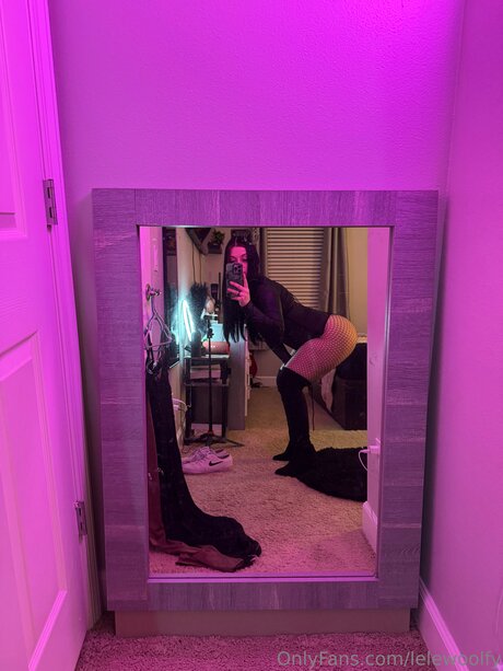 Lelewoolfy free pornstar picture