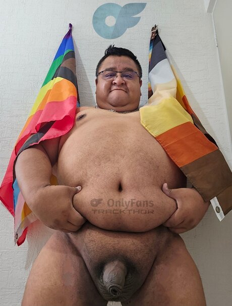 Tracktooor hot actress pictures