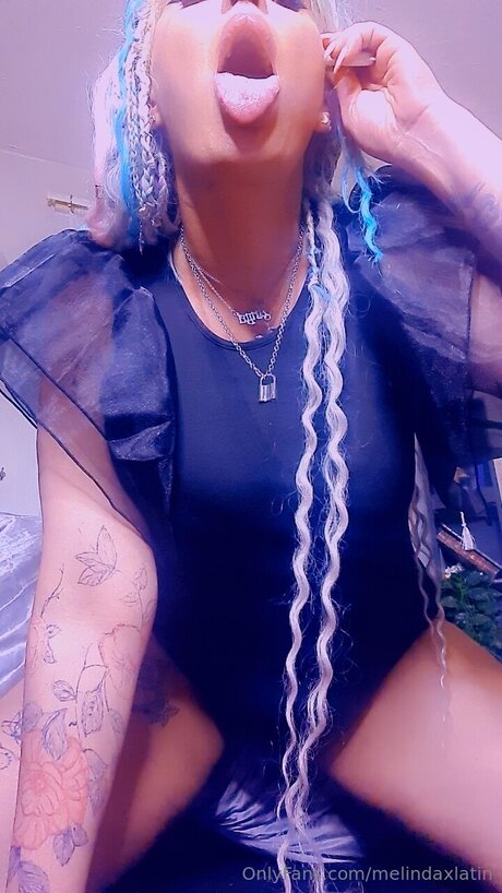 Melindaxlatin model perfect images