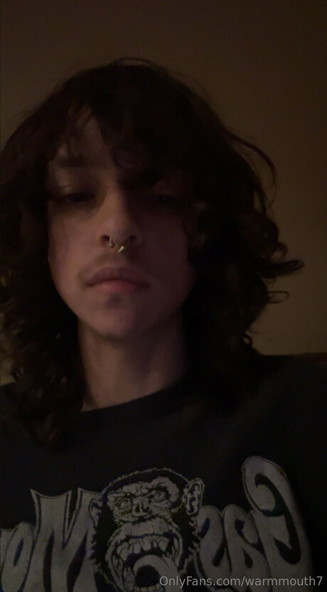 Warmmouth7 nude model gallery