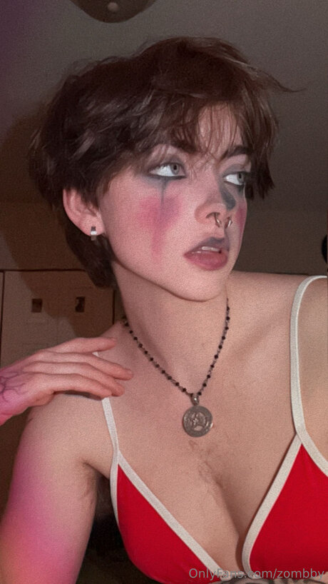 Zombby free actress img