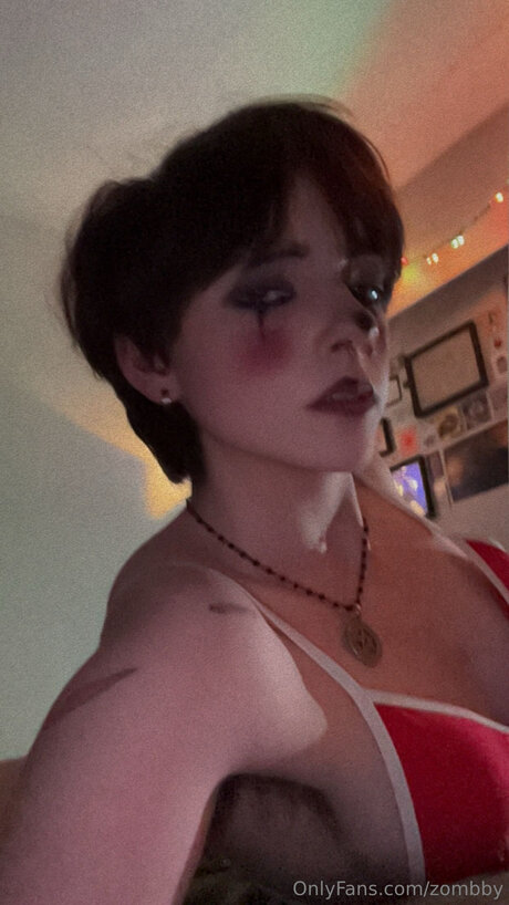 Zombby star sexy photo