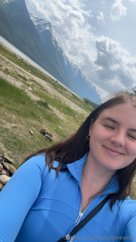 Juicyjaneeeee sex star photos