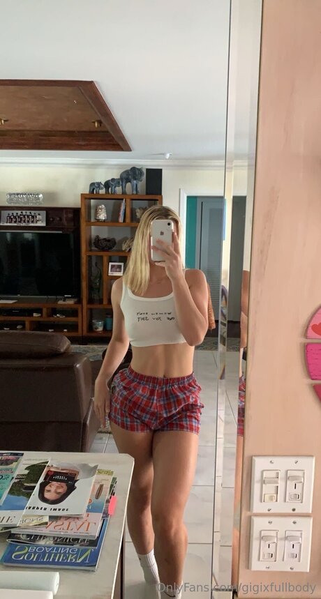 Gigixfullbody star xxx photos