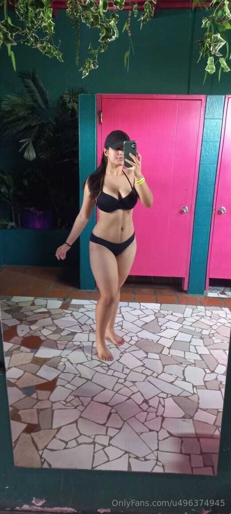 U496374945 xxx actress photos