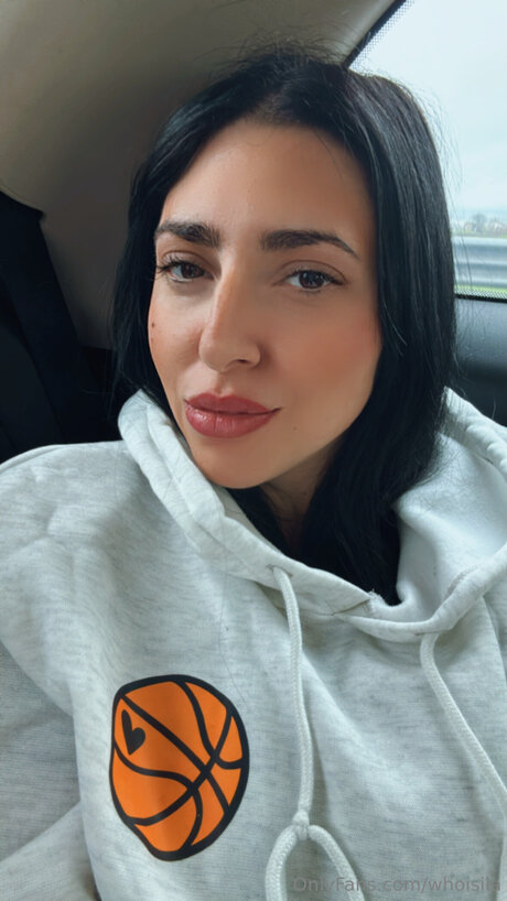 Whoisila beautiful model archive