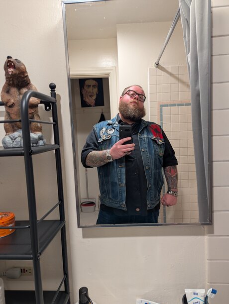 Unclemcdoogle hot model pic