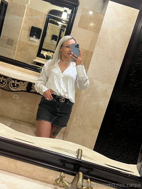 Criss Carpa xxx star archive