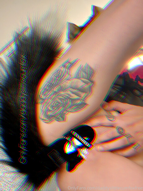 Foxysplaypen xxx actress image