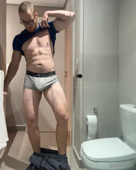 Bwcxxl adult model img