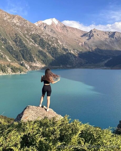 Diana Holmes pornstar naked images