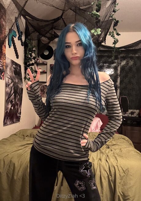 Ditzyziah nice model images