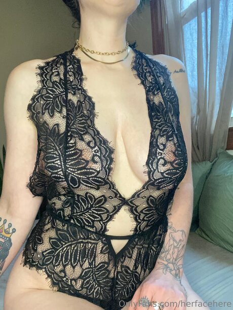 Herfacehere exclusive model pics