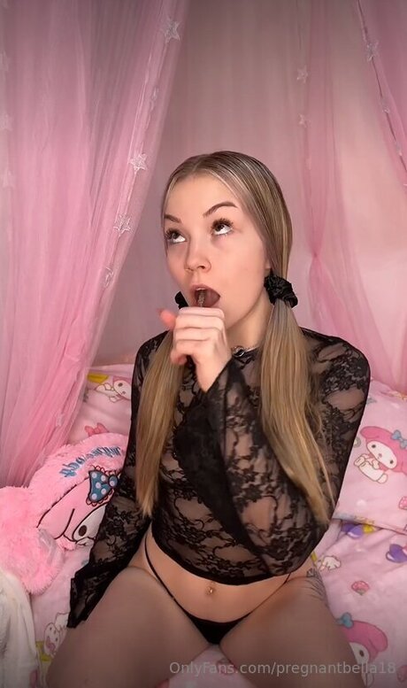 outdoor onlyfans top photo