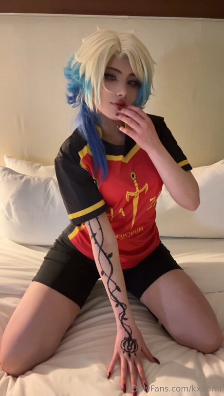 Kxqami naked star picture