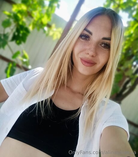 Alinazineeva nude model pictures