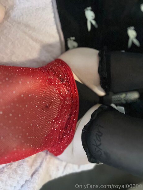 Royal00000 pornstar pretty picture