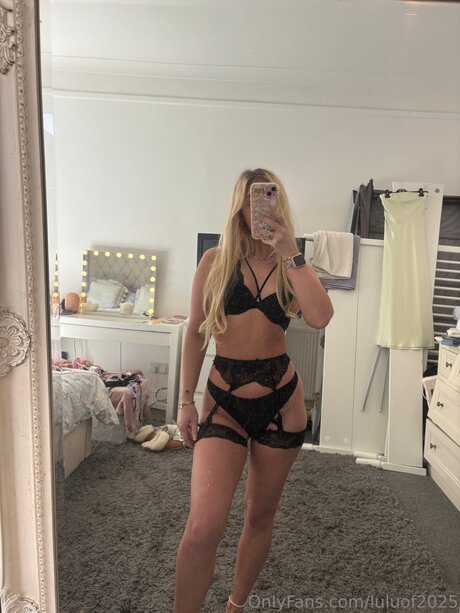 Luluof2025 star erotic image