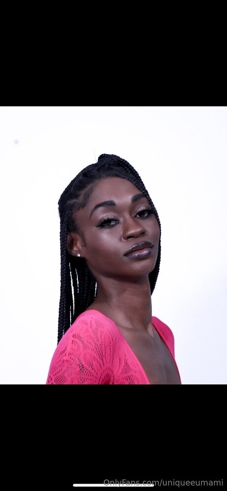 Uniqueeumami art actress img