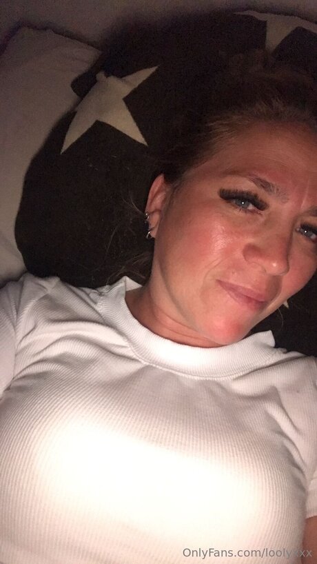 Loolyxxx model free archive