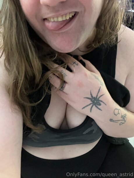 Queen Astrid model free gallery