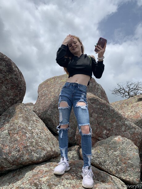 Allisonivory97 high quality actress archive