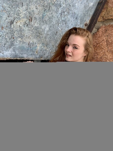 Allisonivory97 nudes model img