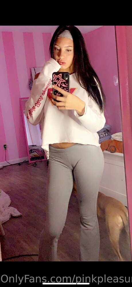 Pinkpleasuree star art pictures