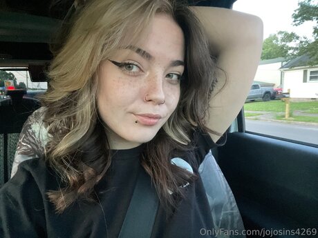 Lildeadjojo sex pornstar photo