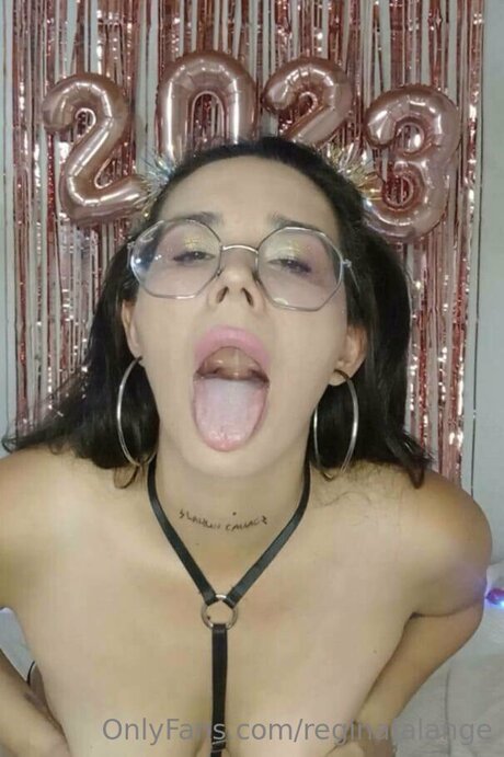 Reginafalange pretty model galleries