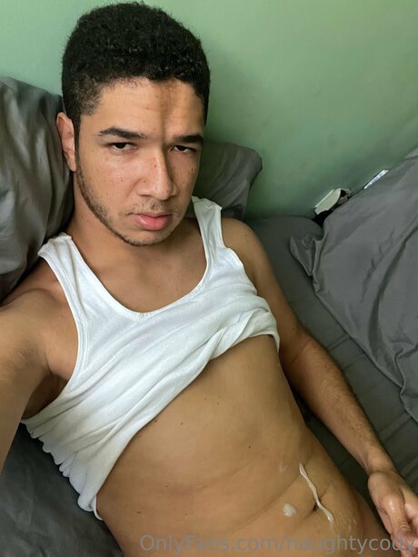 Naughtycody model nudes pics