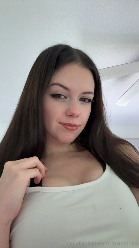 Mrsknomnsp beautiful pornstar img