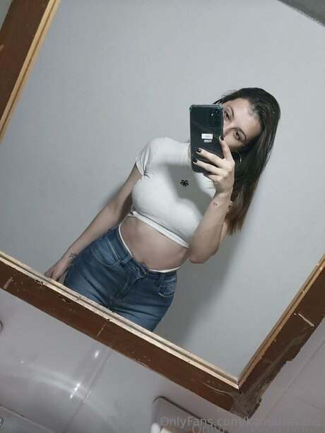 Kamarievans pretty star images