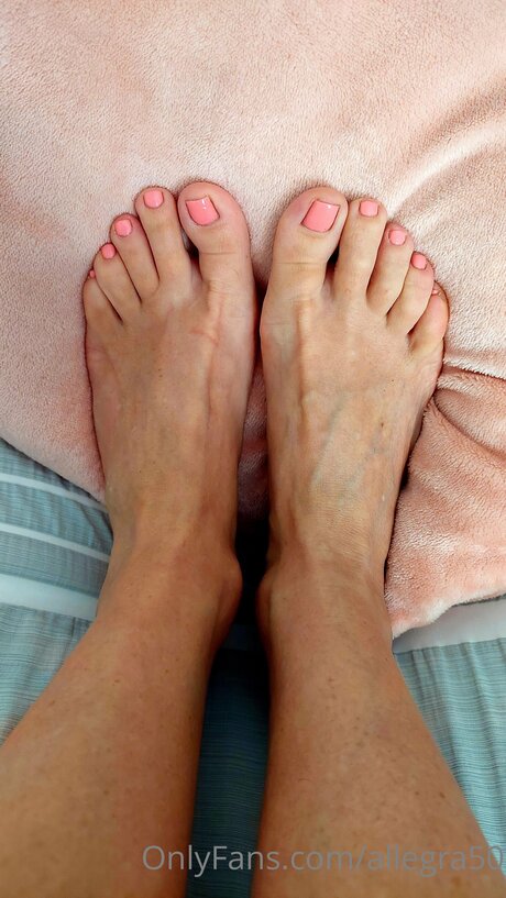 Sweetallegra adult model archive