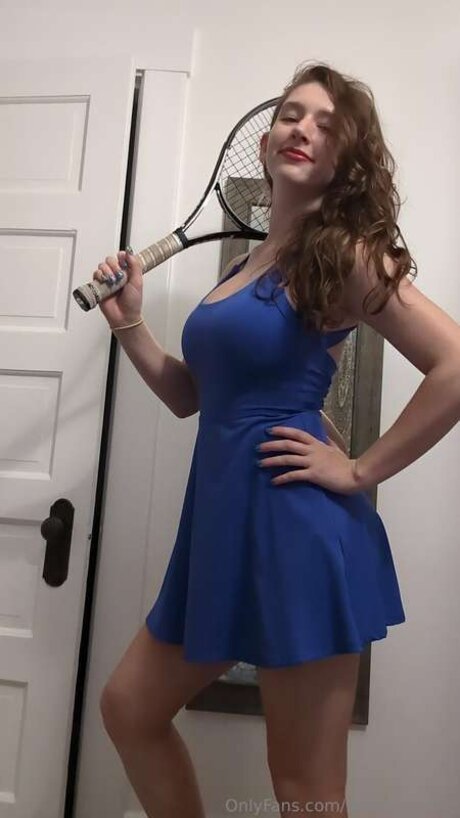 Littlefoxxyboo sex model image