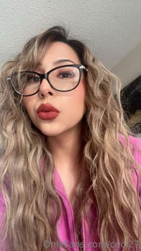 Ceci27 naked star pics