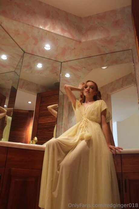 Redginger018 xxx pornstar picture