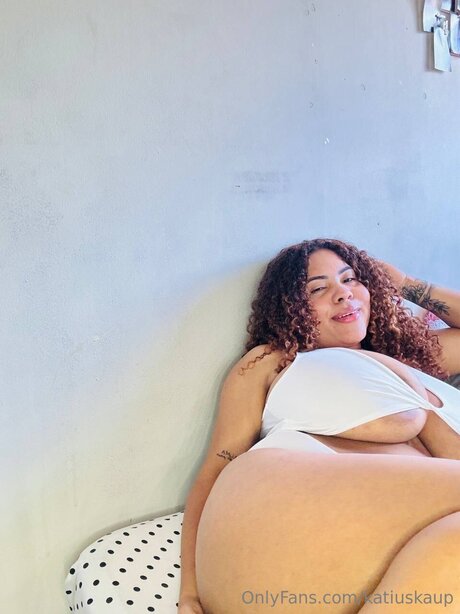 Katiuskaup star nude picture