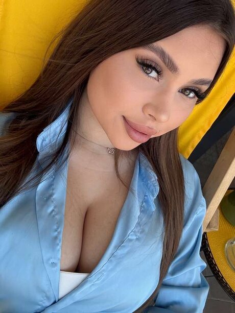 Ariannanoir model xxx image