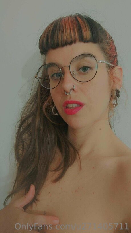 Siestitaymimos hot star images