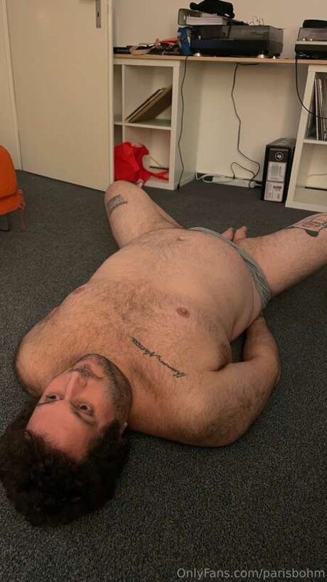 Parisbohm model naked img