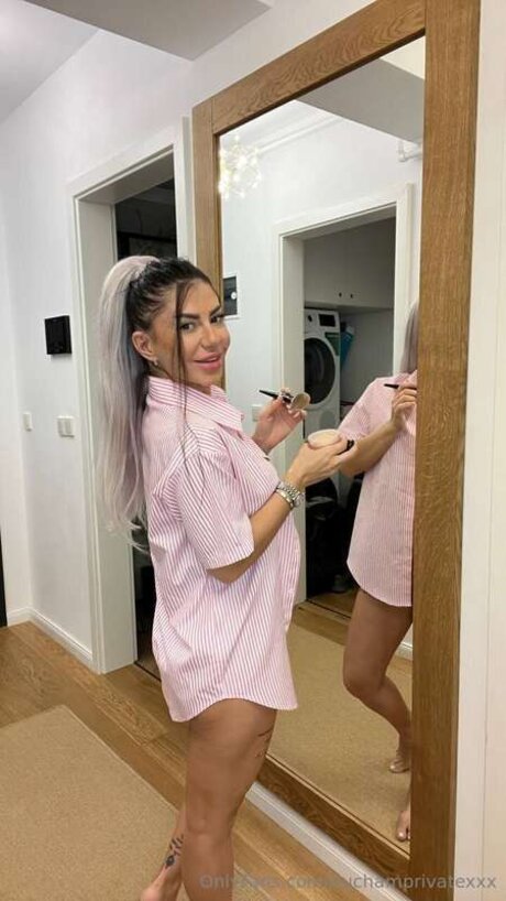 Duchamprivatexxx star nudes pic